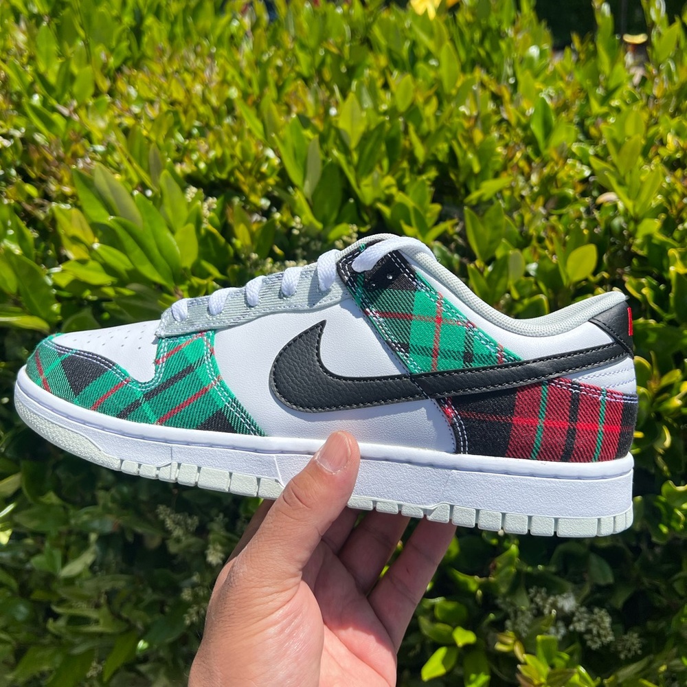 (Sold) Dunk low Plaid - Sz 10.5